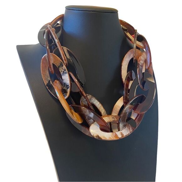 Chunky, Lightweight, Large Oval Acrylic Necklace in varying Neutral Brown Tones - Picture 2 of 5